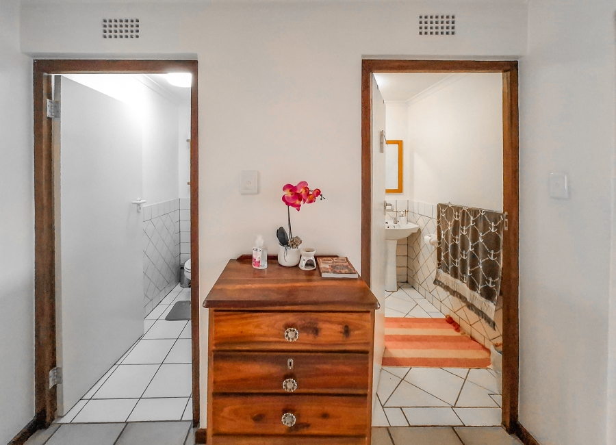 3 Bedroom Property for Sale in Costa Sarda Western Cape